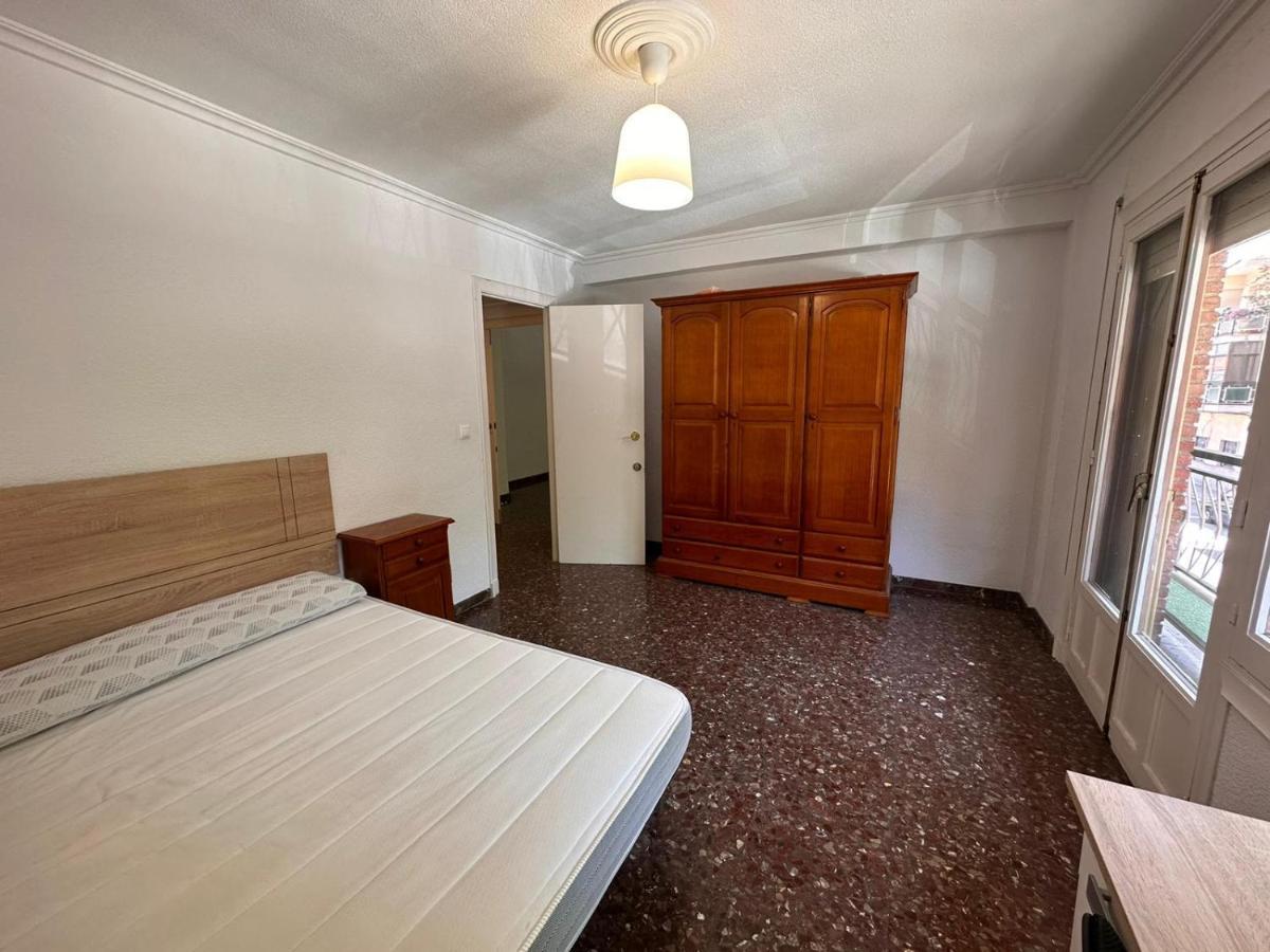 Piso 4 Dormitorios Centrico Con Gran Terraza San Juan  Kültér fotó