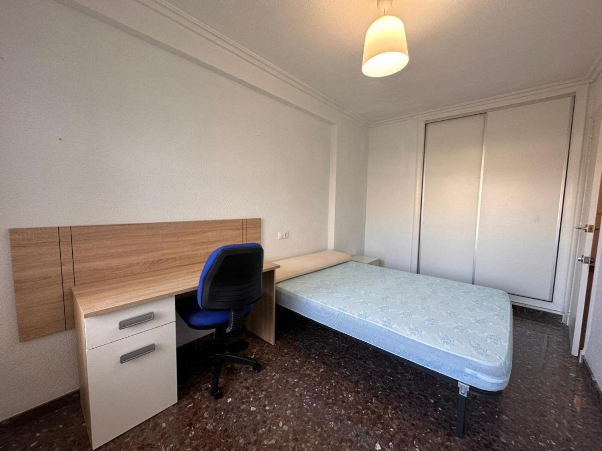 Piso 4 Dormitorios Centrico Con Gran Terraza San Juan  Kültér fotó